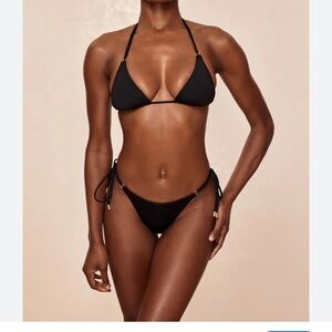 Monday Swimwear black hanalei bikini top, Small